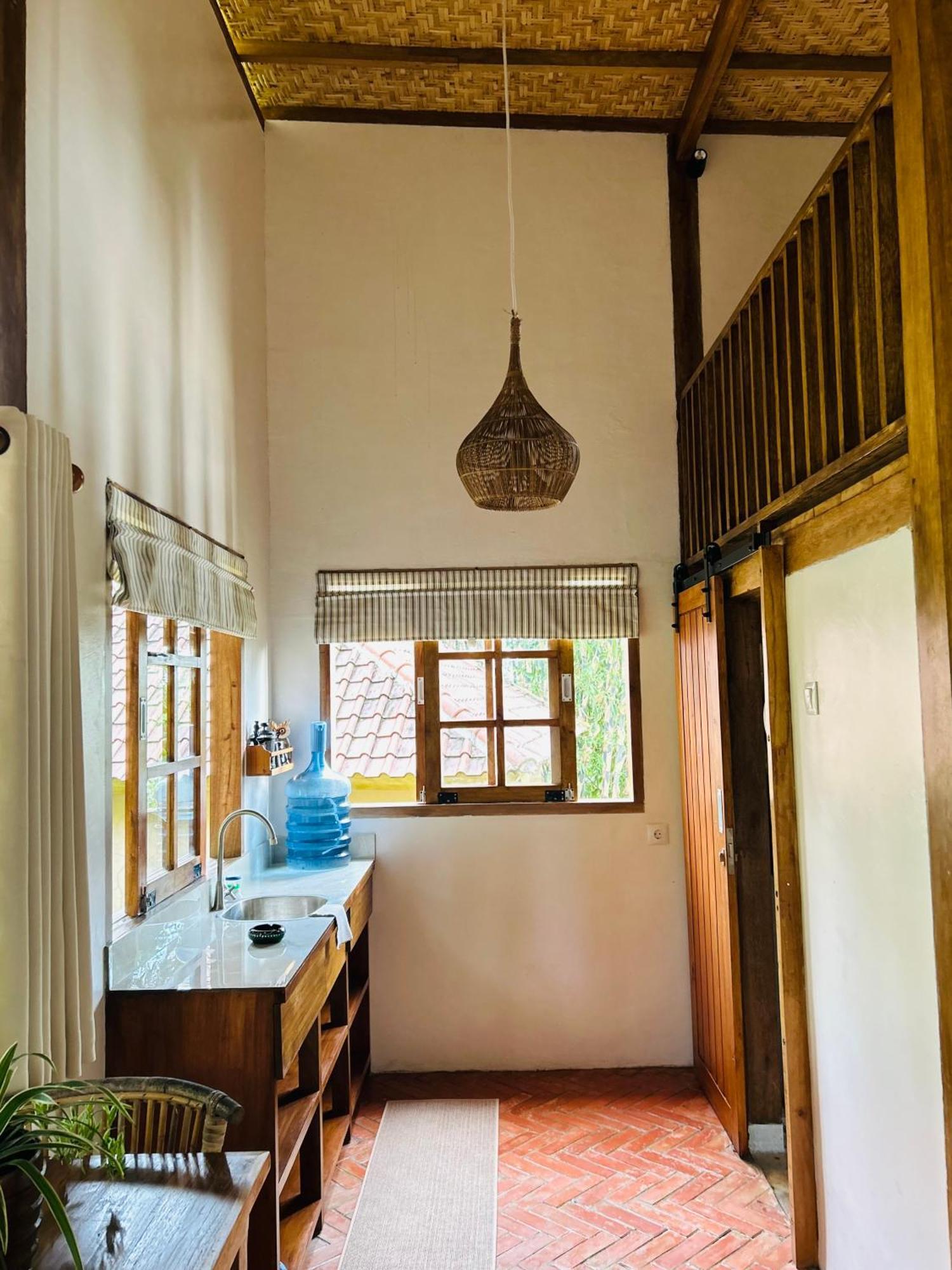 Appartement Santai House à Tetebatu Extérieur photo