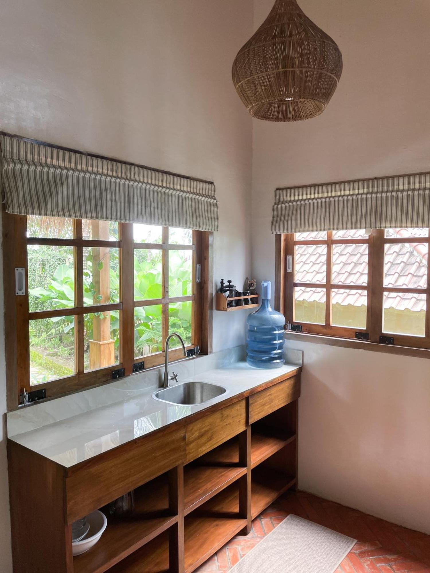Appartement Santai House à Tetebatu Extérieur photo